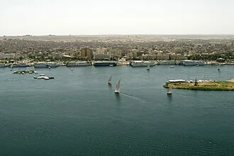 Aswan, Cairo